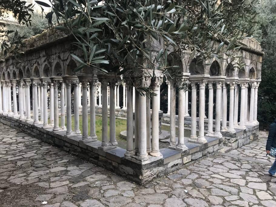 Casa Azzurra, Nel Cuore Di Genova エクステリア 写真