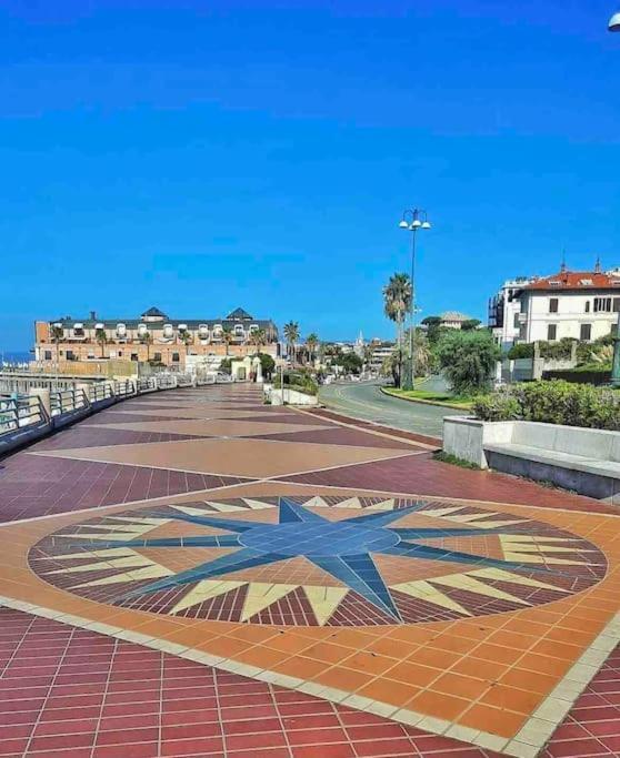 Casa Azzurra, Nel Cuore Di Genova エクステリア 写真