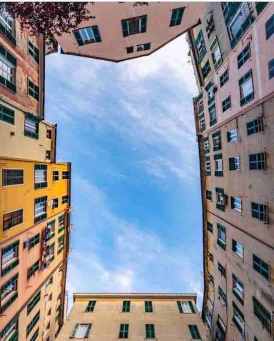 Casa Azzurra, Nel Cuore Di Genova エクステリア 写真